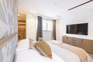 Penthouselejlighed - 2 soveværelser - byudsigt | 2 soveværelser, strygejern/strygebræt, gratis Wi-Fi