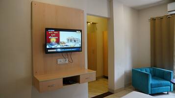 Luxury Room, Air conditioning, City View