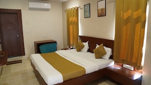 Luxury Double Room, City View | Desk, laptop workspace, blackout drapes, soundproofing - hotel urban house (Bhopal)