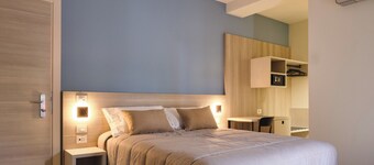 Room in B&B - Modernly Renovated Double Room in a B&B in Porto Viro