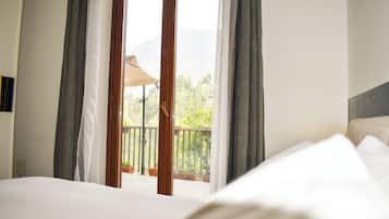 Apartemen, balkon, pemandangan danau | 1 kamar tidur dan Wi-Fi gratis