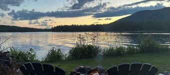 Lakefront 3-bedroom, 2-bath house on Moose Pond in Denmark Maine with AC, WiFi