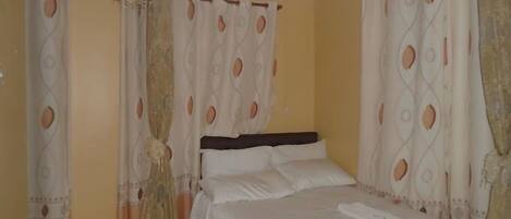 Classic Single Room, City View | Free WiFi, bed sheets