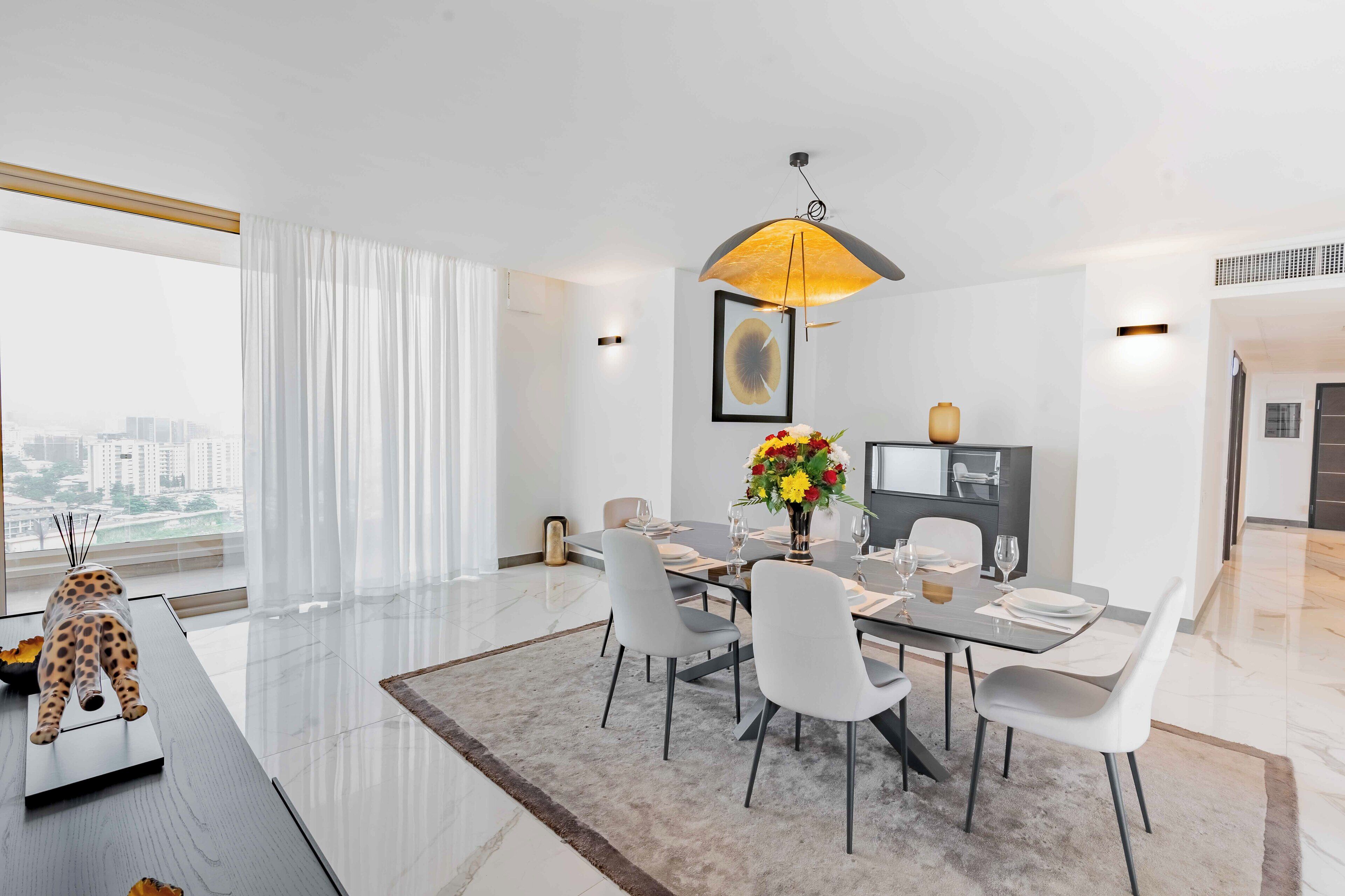 Executive Suite Ocean View | Living area | 42-inch Smart TV with digital channels