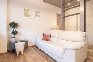 Living area - COLOR FAMILY SUITE (Roma)