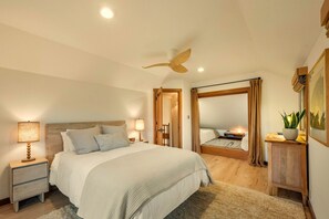 3 bedrooms, iron/ironing board, internet, bed sheets
