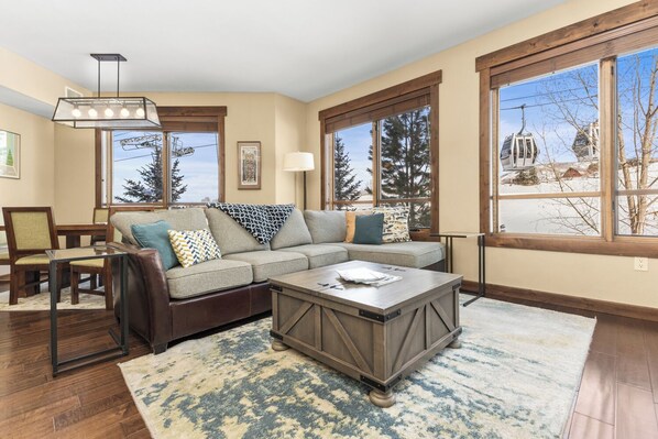 تلفزيون، مدفأة