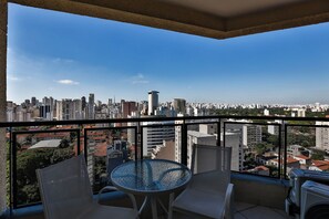 Veranda - Roomo Transamerica SP Pinheiros (São Paulo)