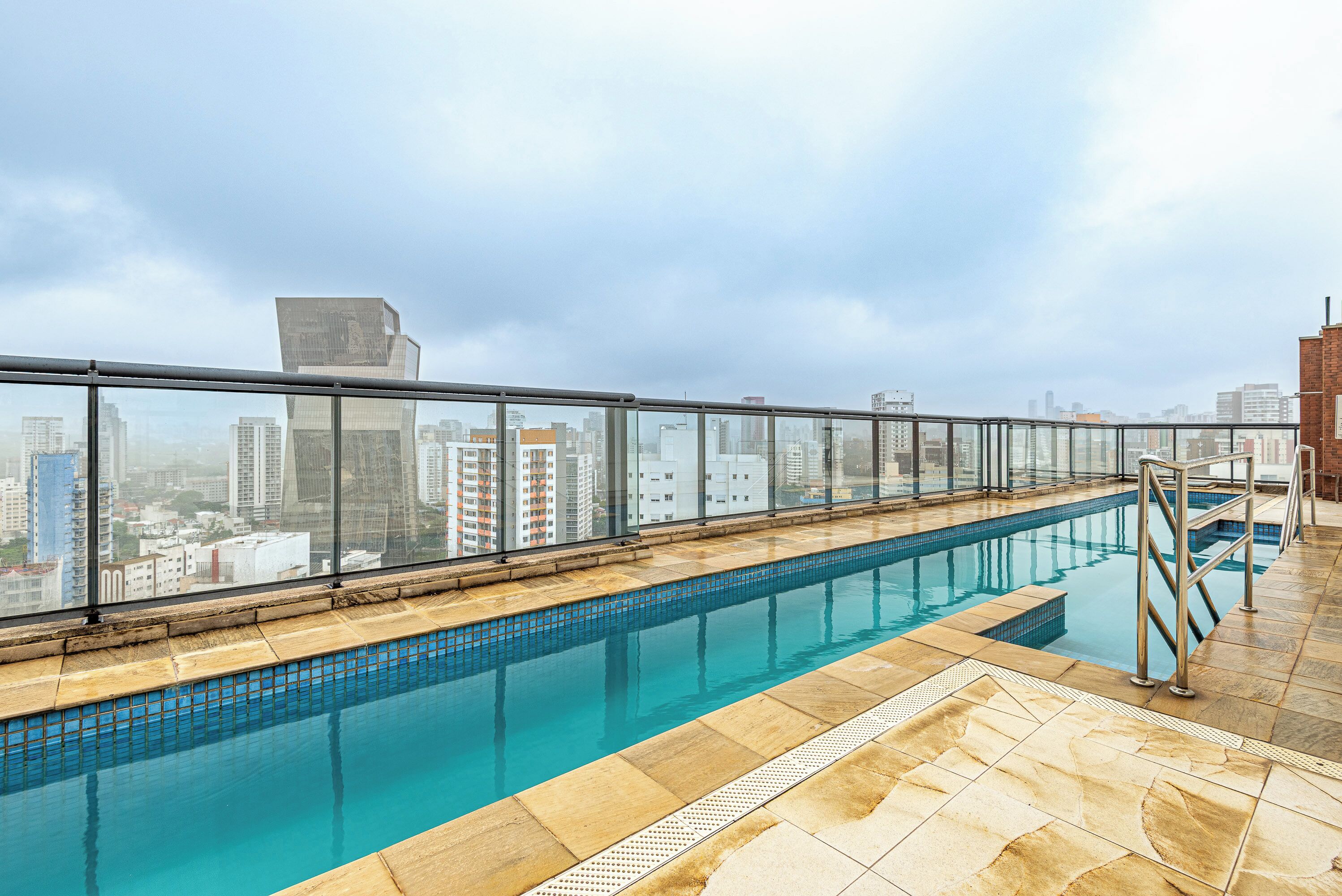 Piscina na cobertura