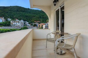 Standard Double Room | In-room safe, laptop workspace, iron/ironing board, free WiFi - Hotel Maksim (Herceg Novi)