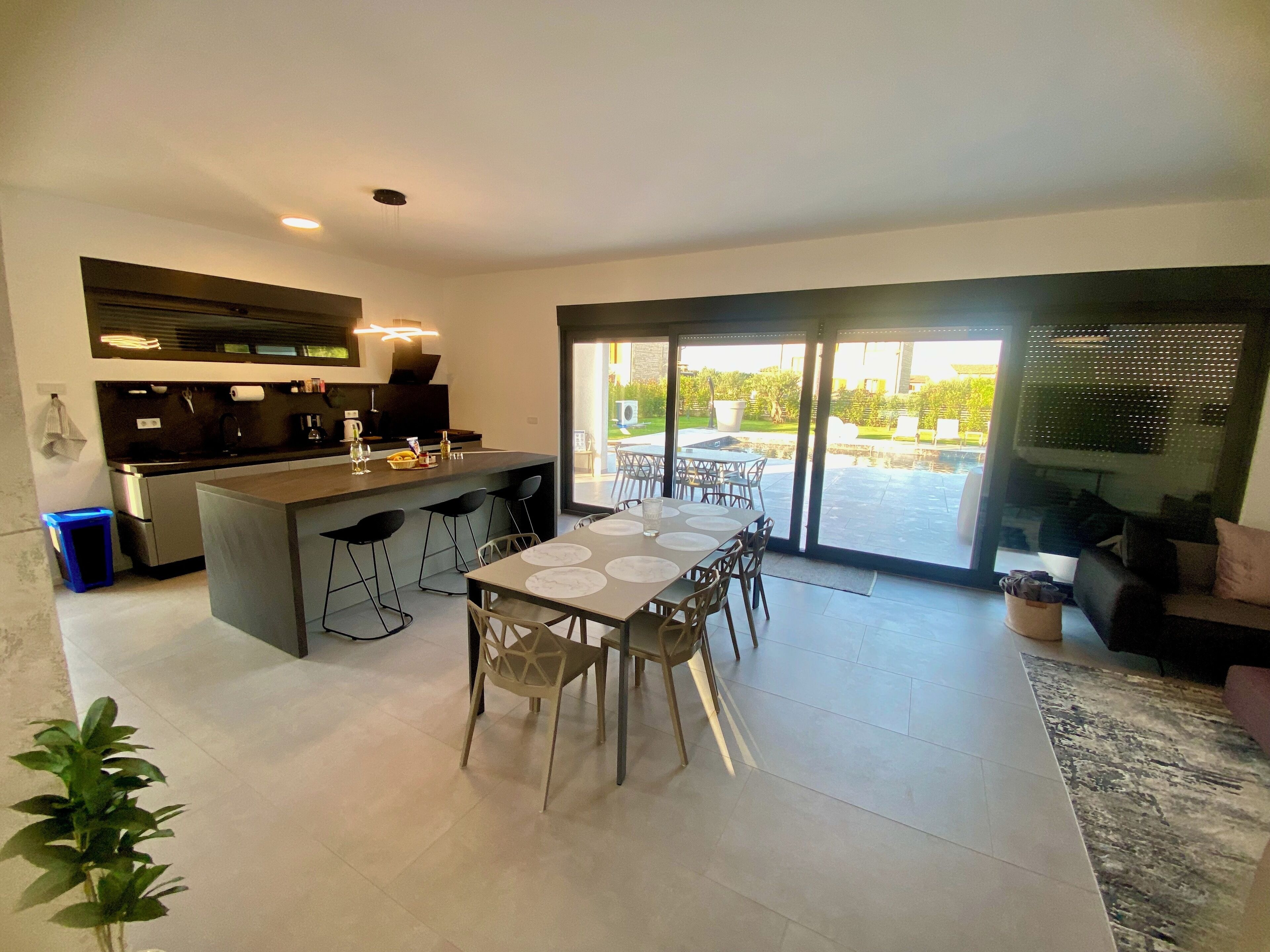 Luxury Villa, Garden View | Private kitchen