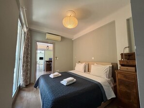 1 chambre, fer et planche à repasser, Wi-Fi, draps fournis