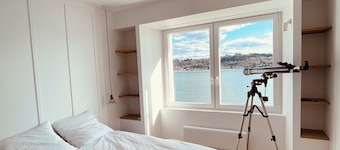 Maison bleue - sea access, rooftop and sauna, completely renovated