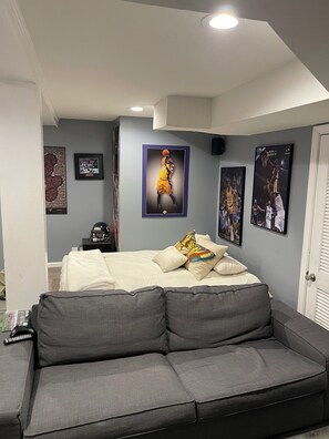 4 chambres, fer et planche à repasser, Wi-Fi, draps fournis