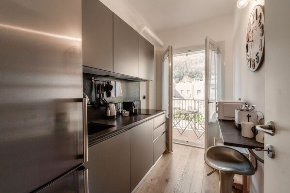 Apartment | 1 bedroom, premium bedding, down comforters, iron/ironing board - Minerva (Como)