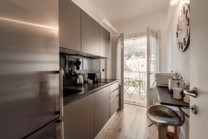 Apartment | 1 bedroom, premium bedding, down comforters, iron/ironing board