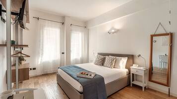 1 bedroom, premium bedding, down duvets, iron/ironing board