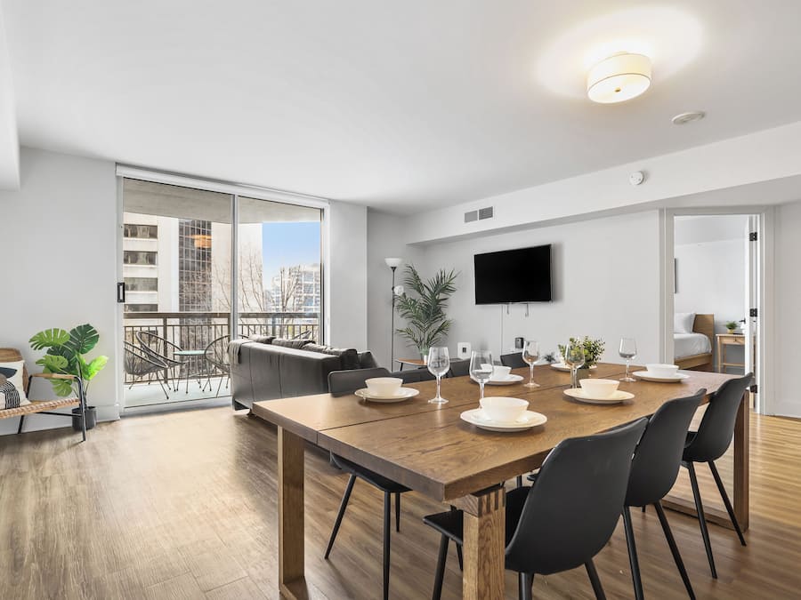 Huoneisto, 2 makuuhuonetta, kaupunkinäköala | Ruokailu omassa huoneessa