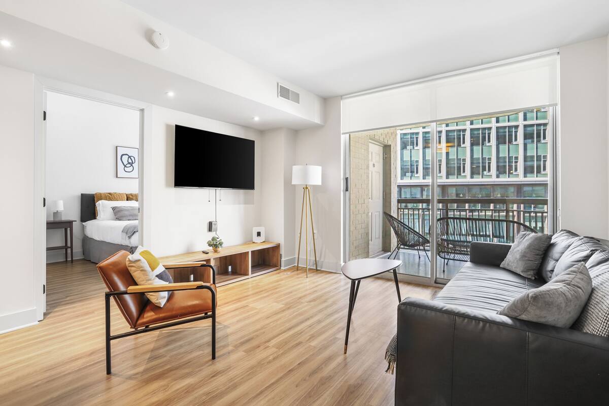 Apartment, 2 Bedrooms, City View | Living area | Smart TV