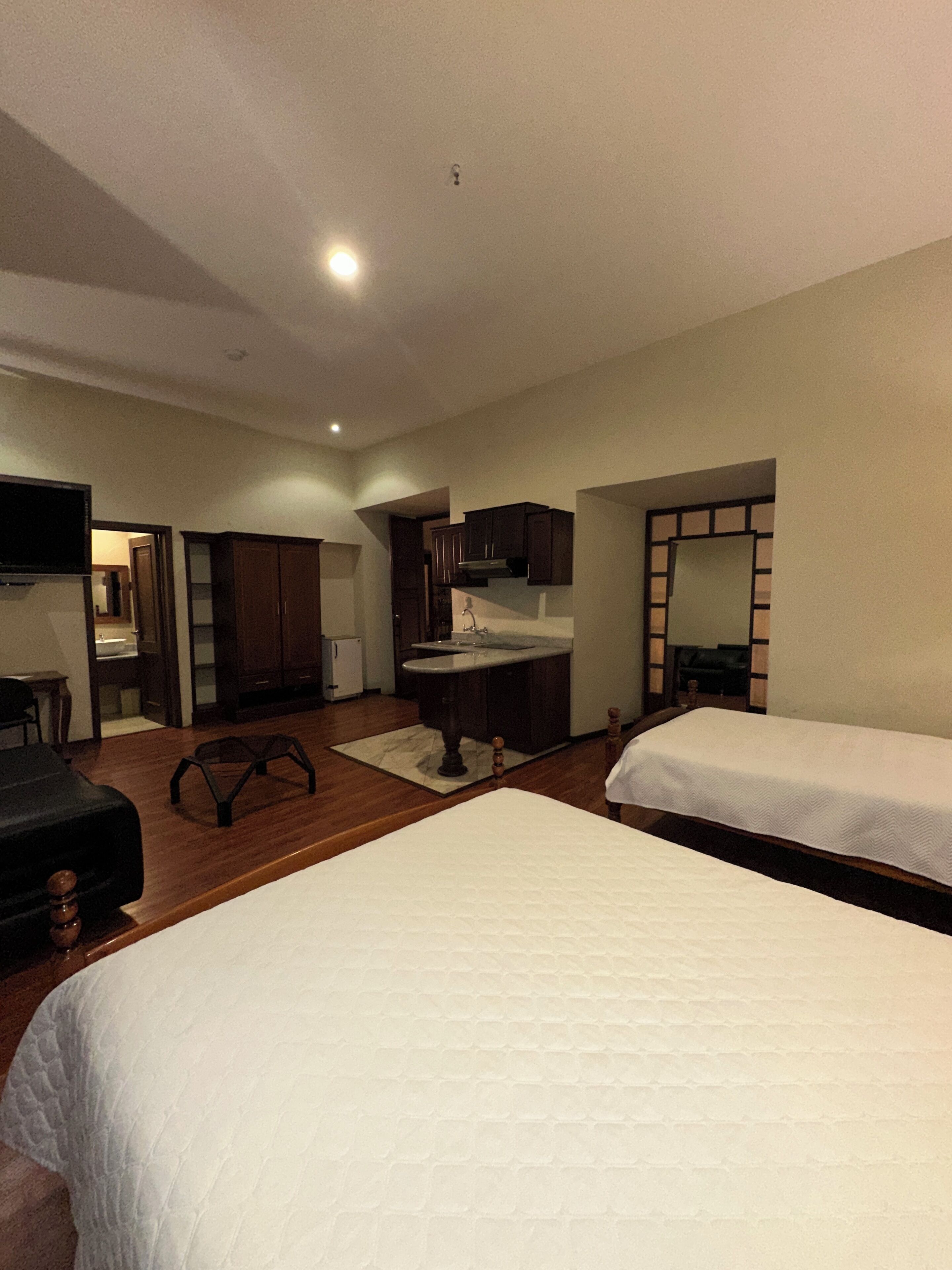 Foto - Hotel & Suites El Quijote