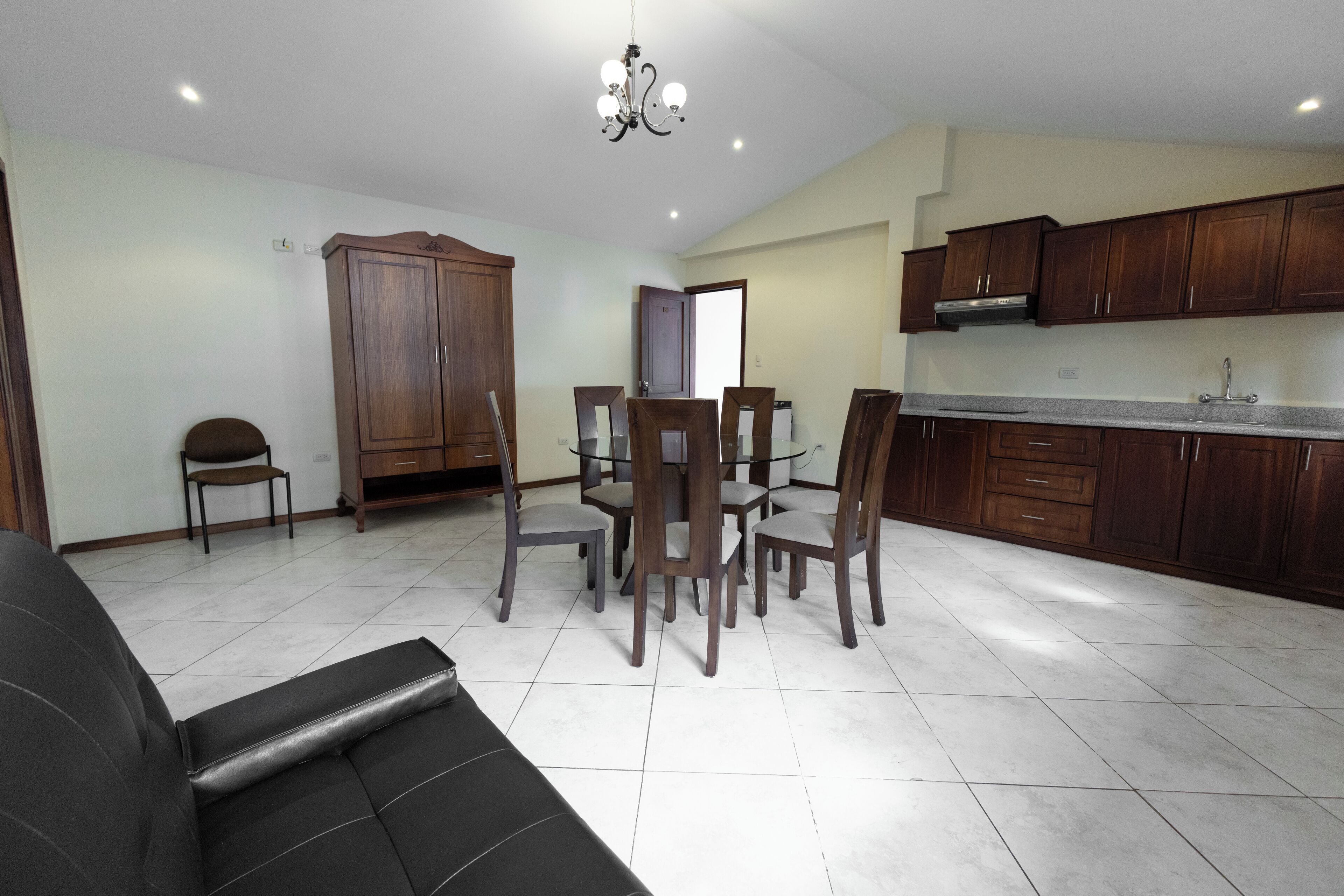 Photo - Hotel & Suites El Quijote