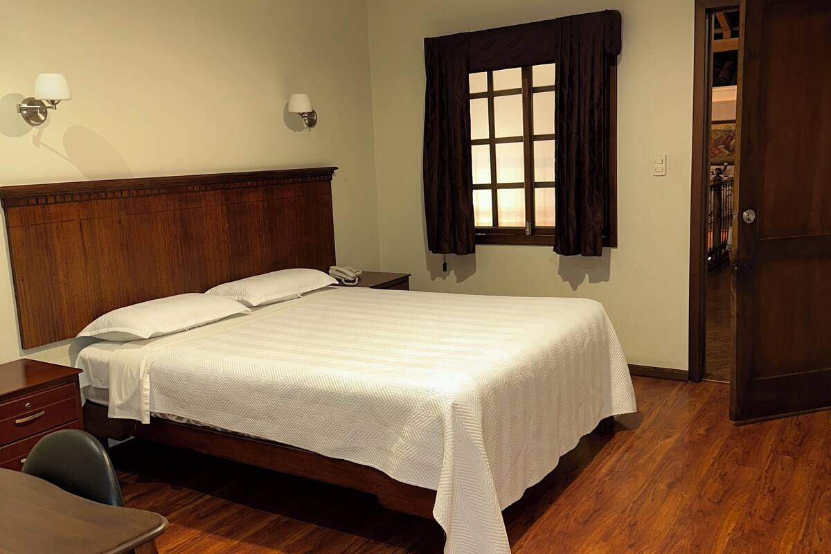 Standard Double Room | Desk, laptop workspace, free WiFi, bed sheets