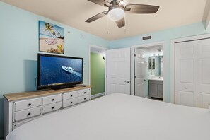 Condo, 1 King Bed with Sofa bed (Pelican Isle 411) | 1 bedroom, WiFi - Pelican Isle 411 (Fort Walton Beach)