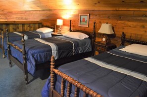 5 bedrooms, WiFi, bed sheets