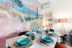 Apartment | Dining room