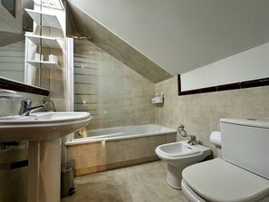 Haartrockner, Handtücher