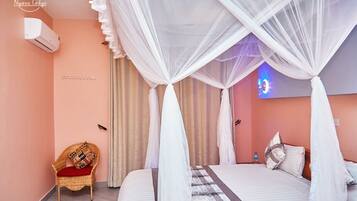 Apartment, Pool View | Blackout drapes, soundproofing, iron/ironing board, free WiFi