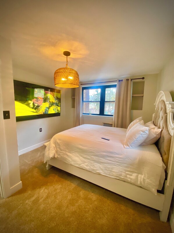 5 habitaciones, tabla de planchar con plancha y wifi gratis 