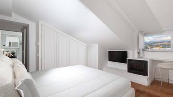 House, Smoking | 3 bedrooms