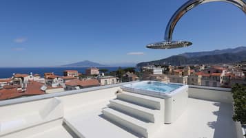 House, Smoking | 3 bedrooms