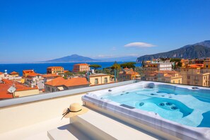 House, Smoking | 3 bedrooms - The Square in Sorrento (Sorrento)