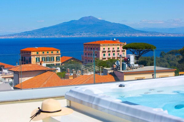 House, Smoking | 3 bedrooms - The Square in Sorrento (Sorrento)
