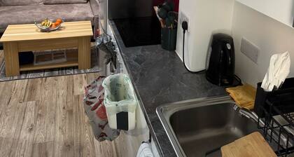 Bromley Bliss Apartment - Central Location