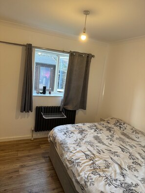 1 habitación, wifi gratis y ropa de cama 