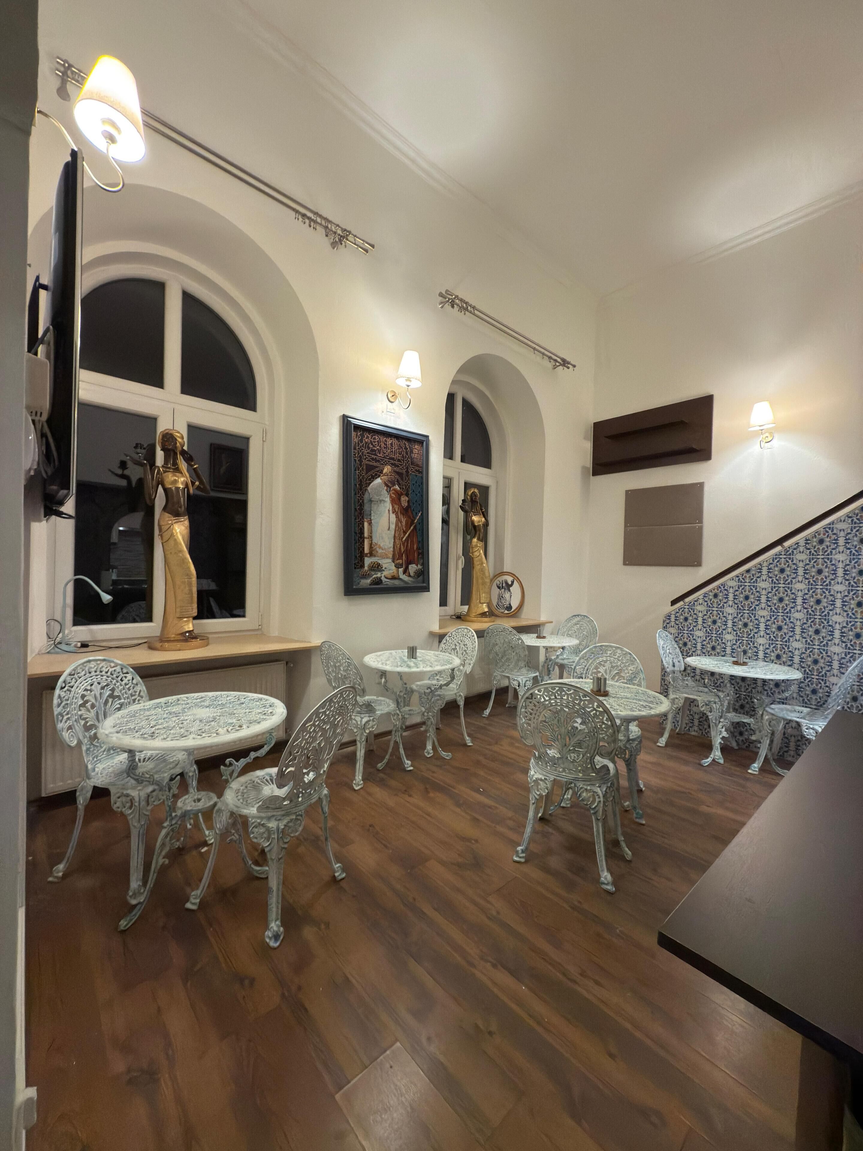 Photo - Oasis Inn Budapest