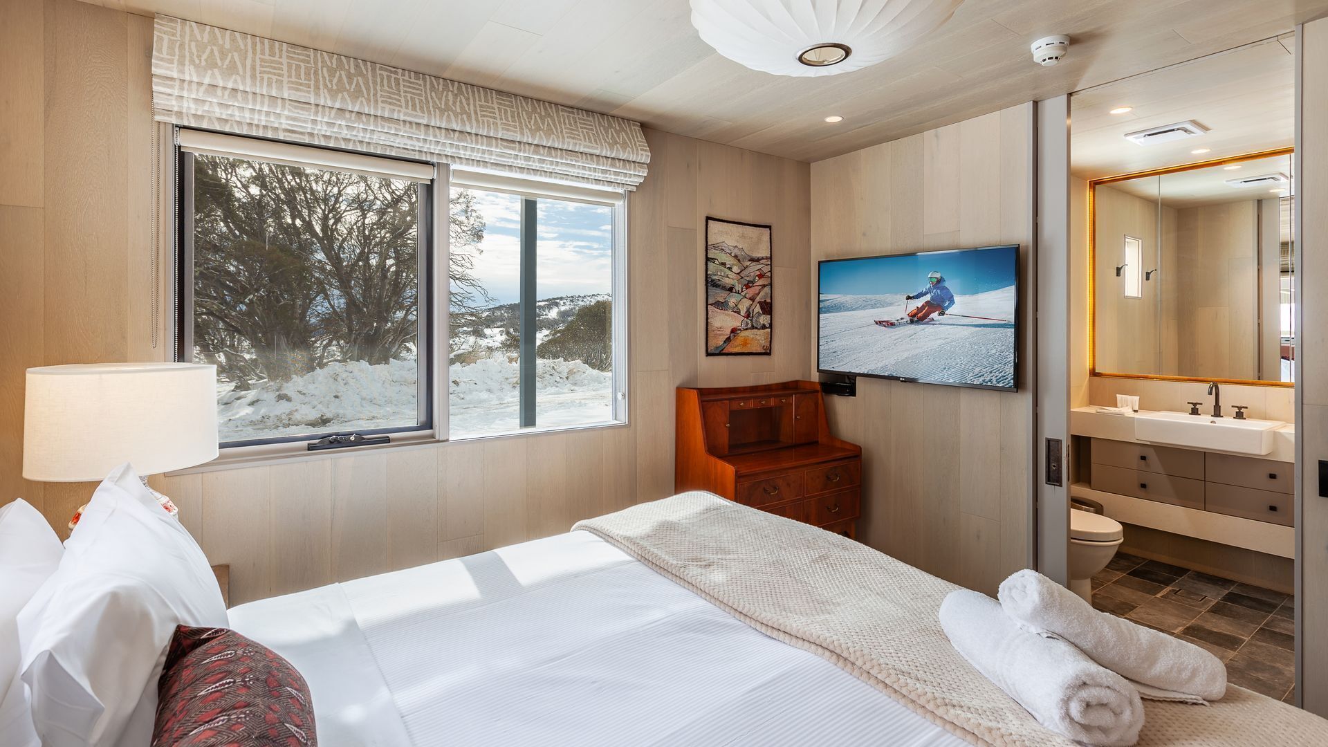 2 間睡房、上網、床單