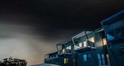 Courtyard Loft (for 2), The Sables Resort Perisher
