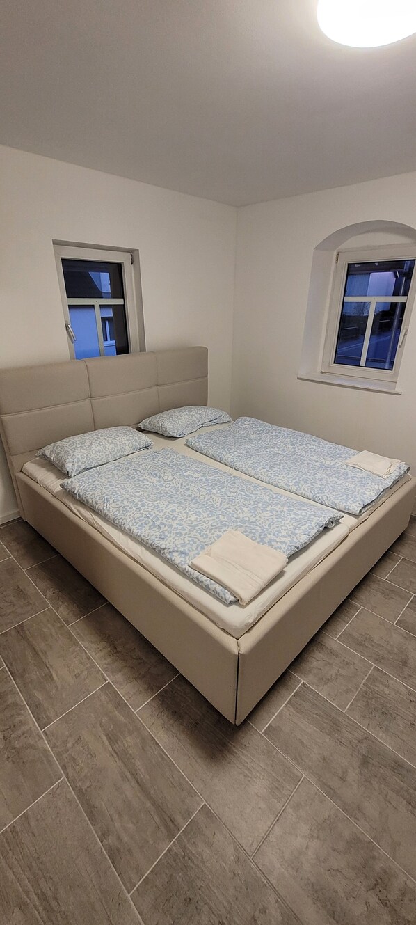 2 bedrooms, bed sheets