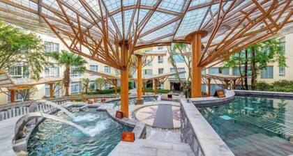 Tengchong Airport Sightseeing Hotel