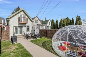 Exterior - Backyard Dome, Games, Home in Corktown 4bd 2ba (Detroit)