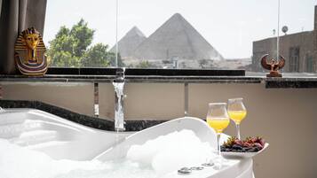 Luxury Double Room | Tab mandi berpancutan