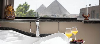 Camel Pyramids View Inn