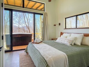 2 bedrooms, desk, iron/ironing board, travel cot