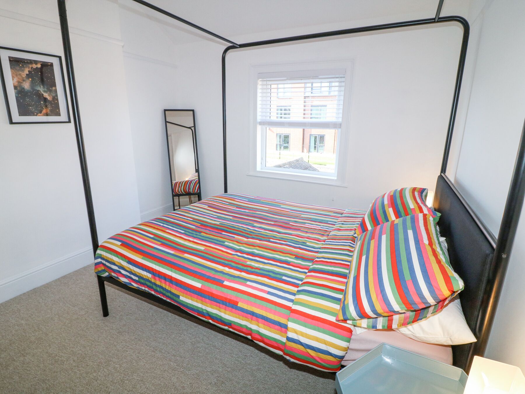 3 bedrooms, individually decorated, individually furnished, free WiFi