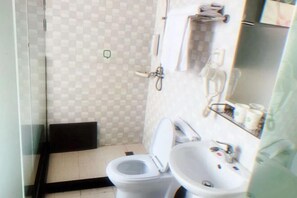 Bathroom - Shidexin Hotel (Shanghai Songjiang New Bridge) (Shanghai)