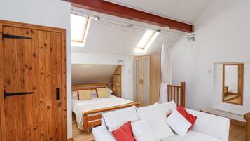 2 عدّة غرف نوم وبديكورات فريدة لكل غرفة وطراز فريد لكل وحدة